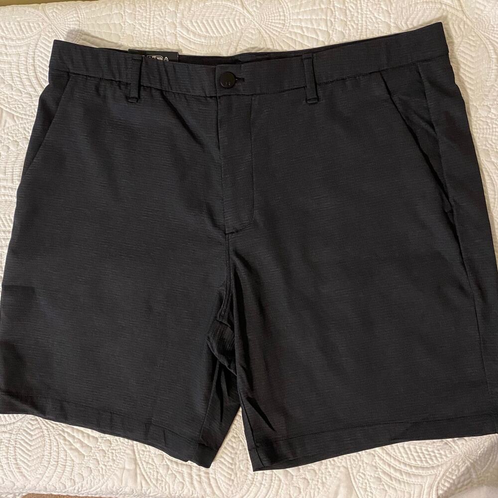Under Armour Men's 38 UA Drive Chill 8" Vented Golf Short Black Performance NWT